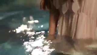 娇妻 雪白 呻吟-美女学生妹子是男友的乖母狗，戴着狗炼项圈乖乖让男友无套抽插~