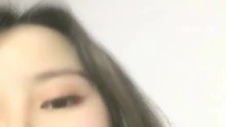 娇妻 雪白 呻吟-美女学生妹子是男友的乖母狗，戴着狗炼项圈乖乖让男友无套抽插~